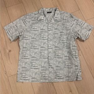 Theory Men's Gray and White Striped Shirt